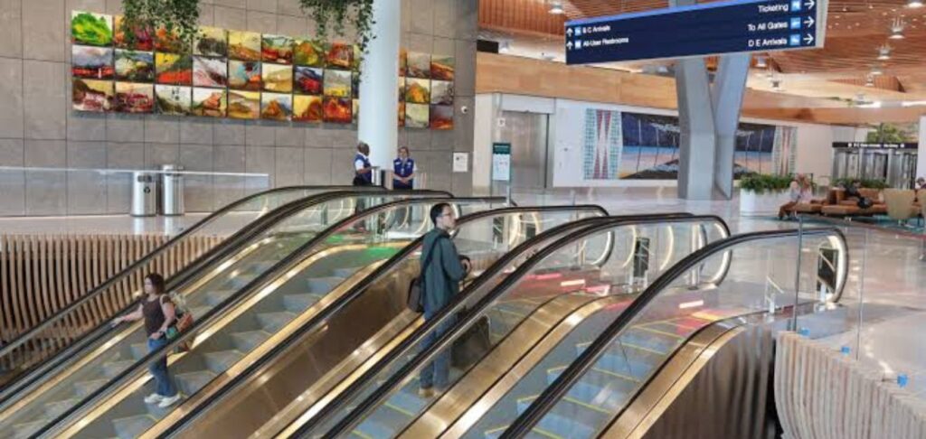 Delta Airlines YYZ Terminal – Toronto Pearson International Airport
