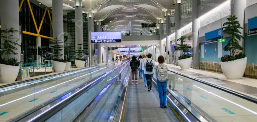 Emirates Airlines DFW Terminal – DallasFort Worth International Airport
