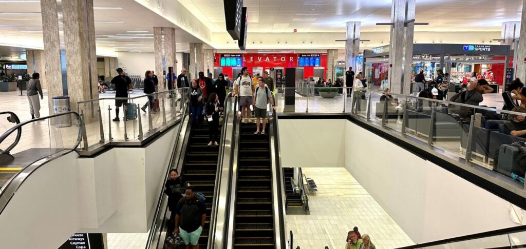Southwest Airlines IAH Terminal – George Bush Intercontinental Airport